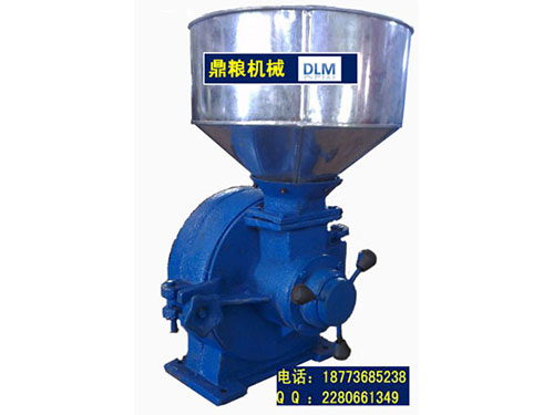 30型磨片式粉碎機(jī)、磨粉機(jī)磨粉機(jī)，磨片式，產(chǎn)量達(dá)1000公斤時,粗細(xì)可調(diào)